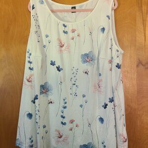 NWOT Tank 3x